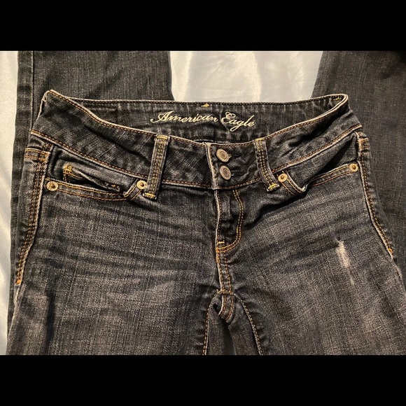 american eagle Distressed Jeans  capri size 00 artist - Picture 3 of 6